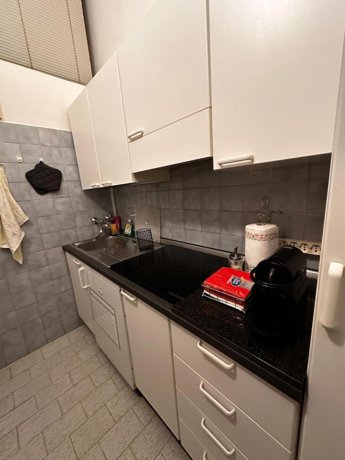 Appartamento San Lorenzo In Stately Building *