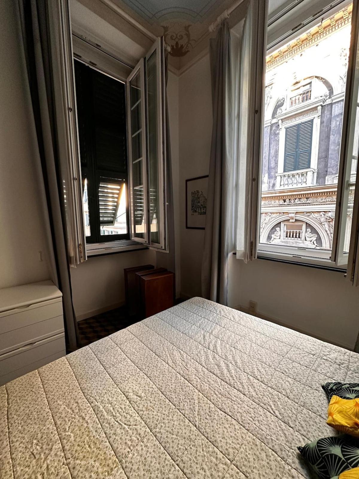 San Lorenzo In Stately Building * Genova